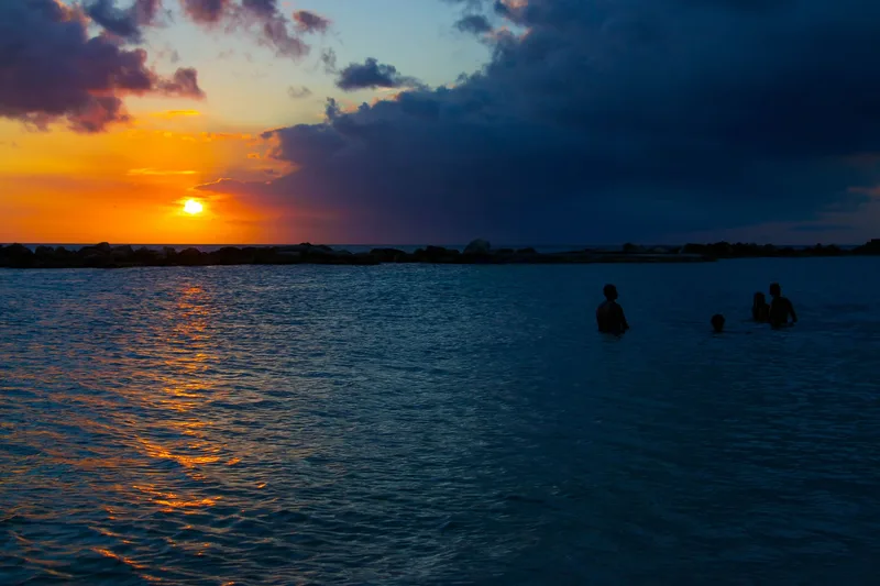 Kontiki Beach Resort 5